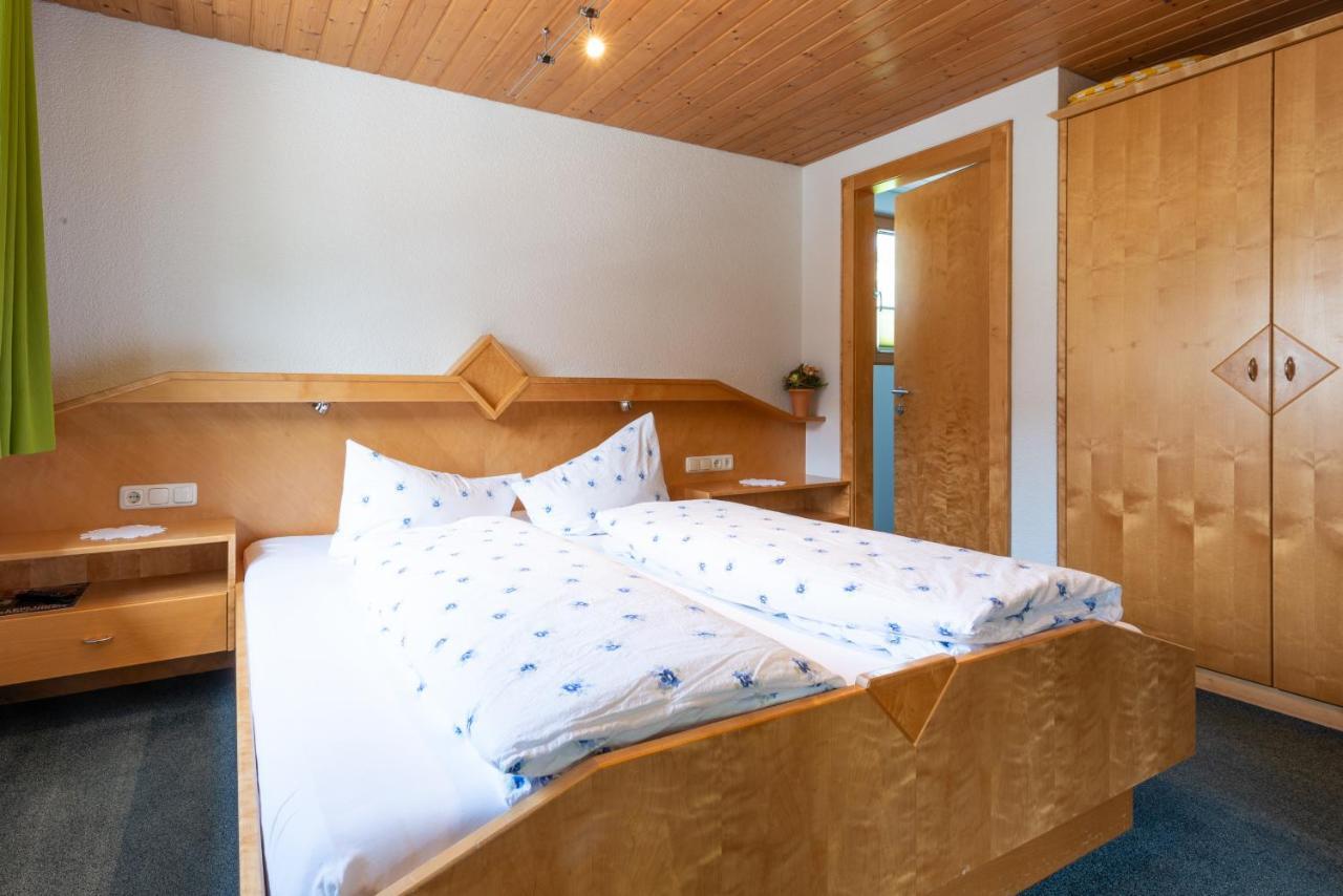 Haus Furka Hotel Damuels Ngoại thất bức ảnh